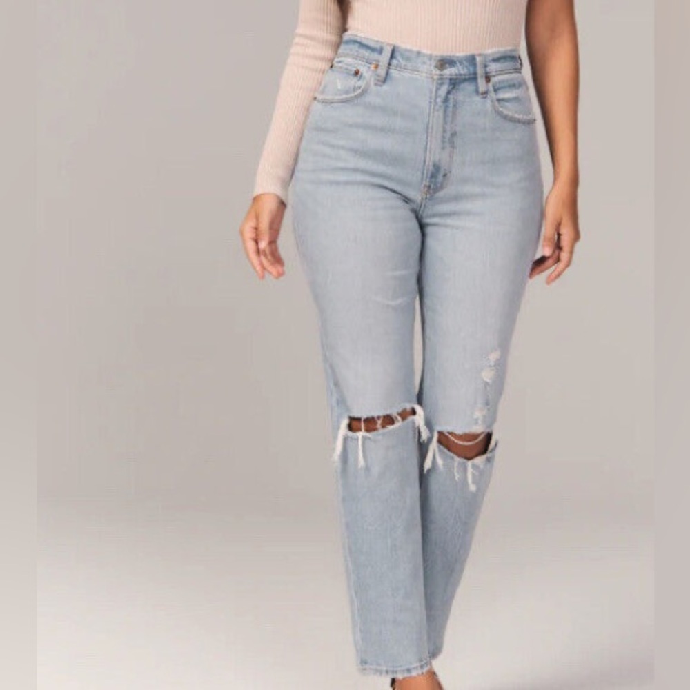 Abercrombie and Fitch The Ankle Straight Ultra High Rise Jeans
